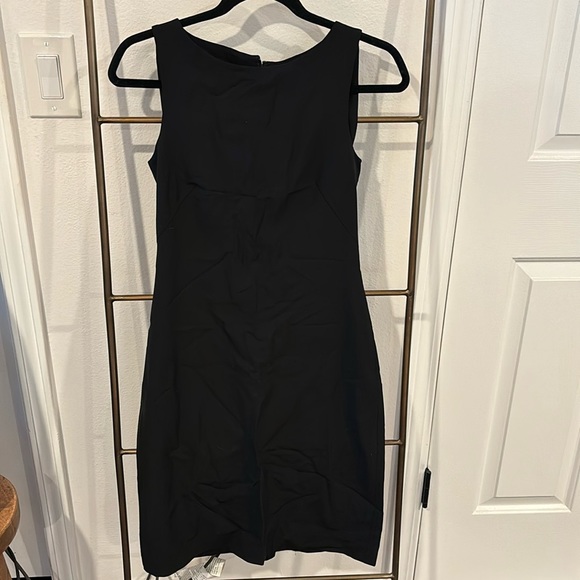 Theory wool Betty tailor dress - Picture 2 of 6